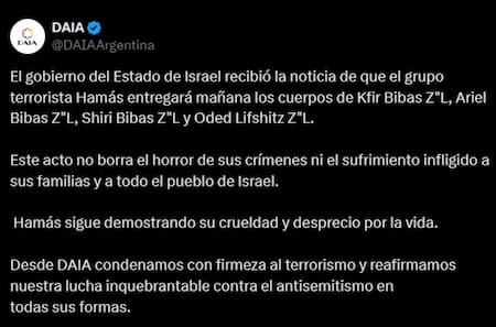 El tuit de la DAIA sobre la entrega de los cuerpos de la familia Bibas. Foto: captura