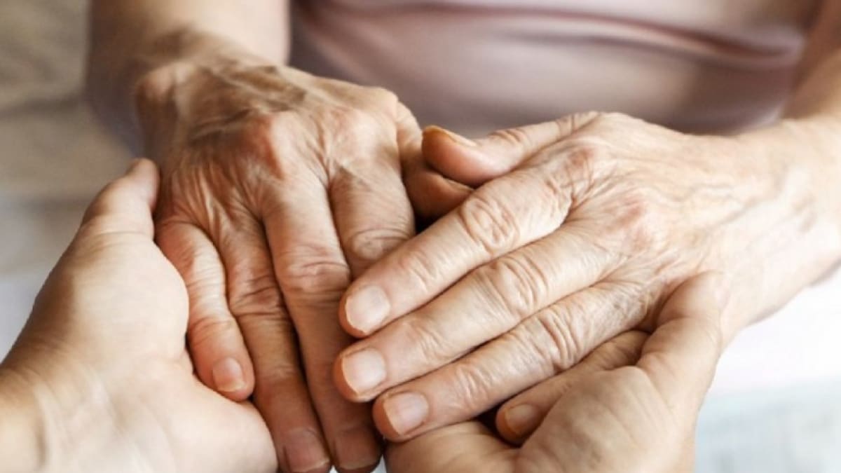 El primer síntoma que puede aparecer del Parkinson. Foto NA.