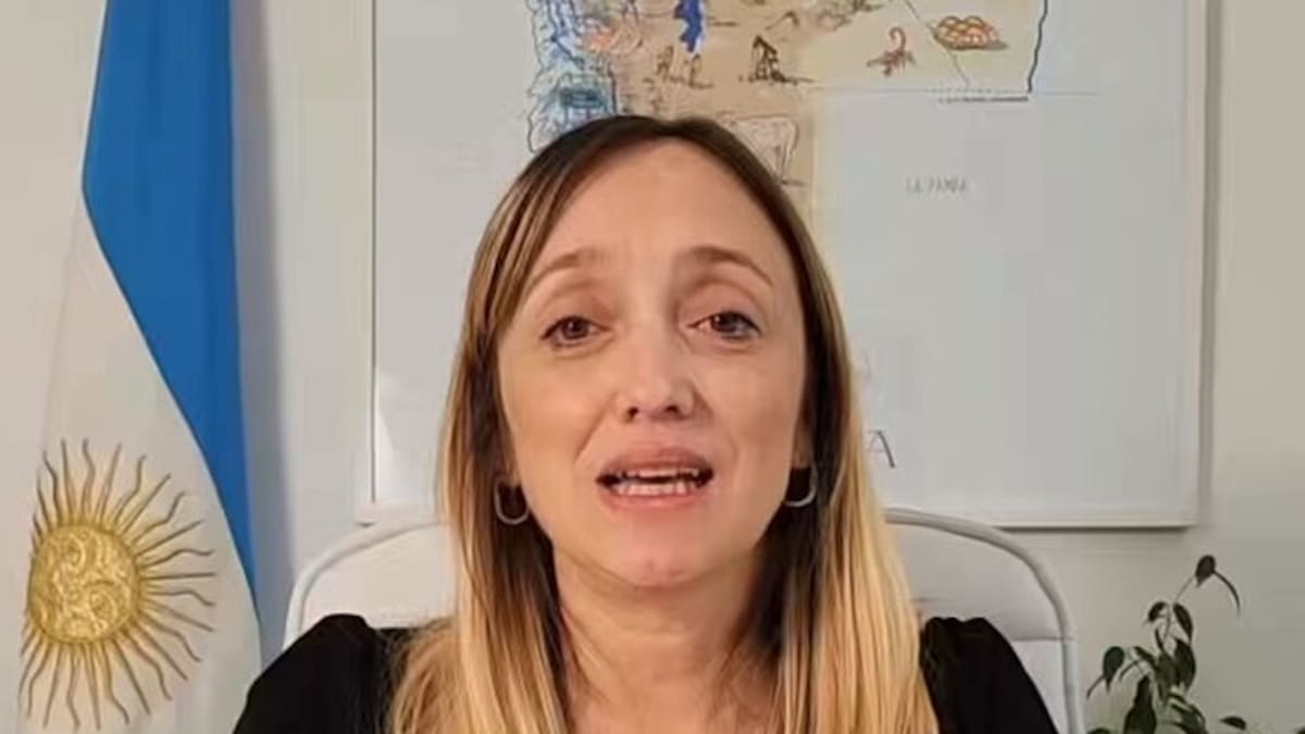 Anabel Fernández Sagasti.