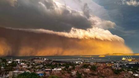 Tormenta de arena en Sonora, México. Video: Twitter.