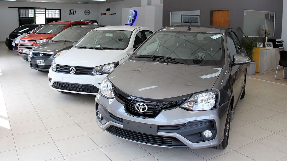 Venta de autos usados y cero kilómetros. Foto: NA.
