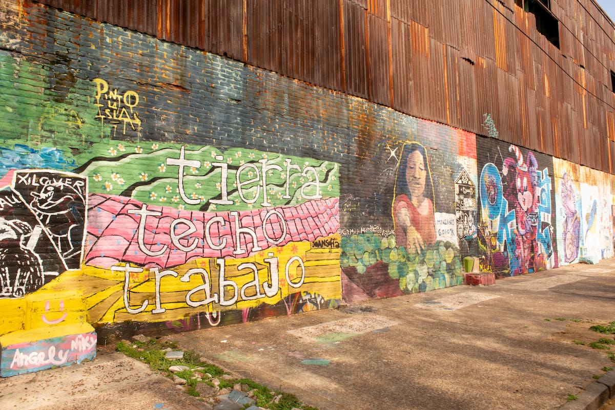 Las calles del barrio Isla Maciel, en Dock Sud, Avellaneda.