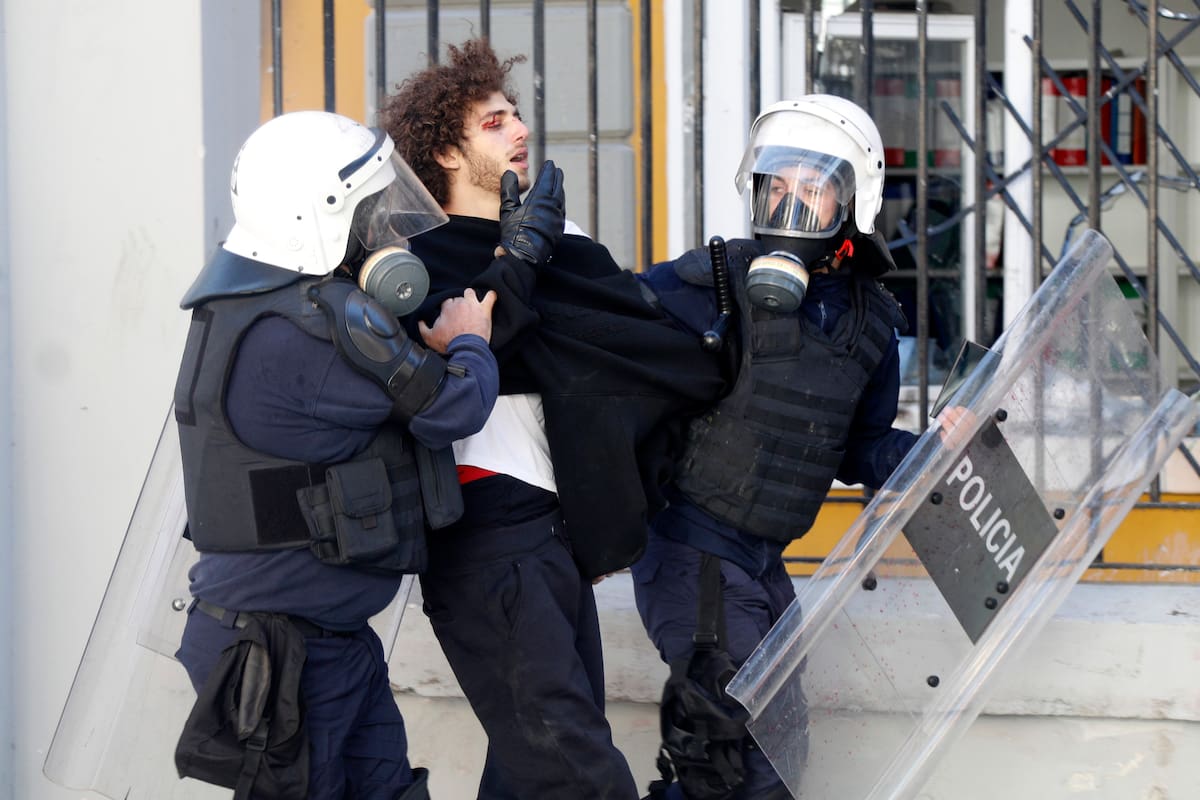 Los estudiantes albaneses mantienen por cuarto día su presión contra el Gobierno. Créditos: EFE.