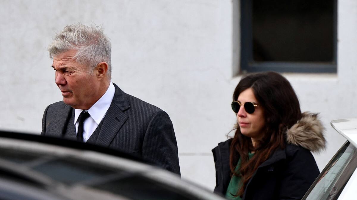 Dalma Maradona y Fernando Burlando en el juicio por la muerte de Maradona. Foto: REUTERS.