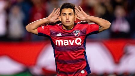 Alan Velasco, en la mira de Boca. Foto: Dallas FC.