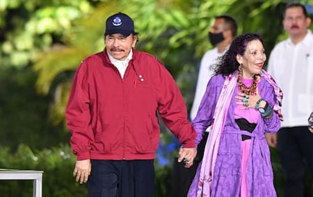 Daniel Ortega, presidente de Nicaragua, y su esposa y vicepresidenta del país, Rosario Murillo.