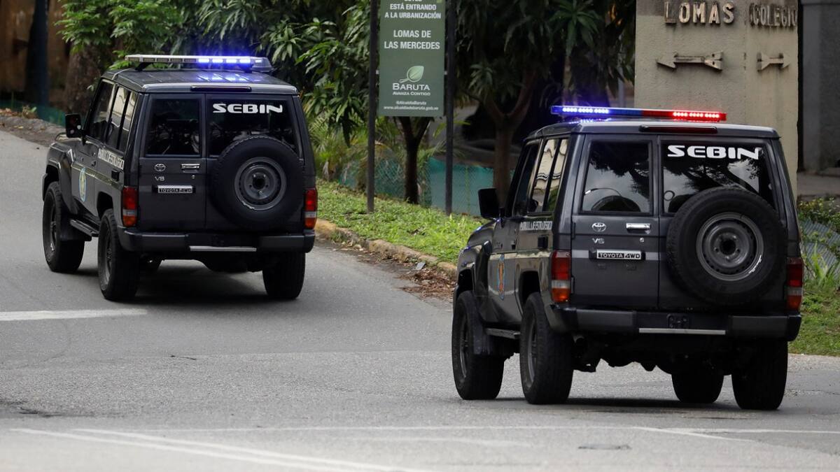 Asedio a la Embajada Argentina en Venezuela. Foto: Reuters