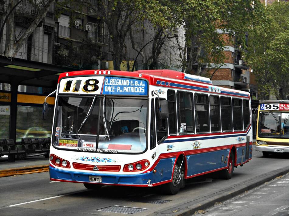 colectivos. Foto: Instagram.