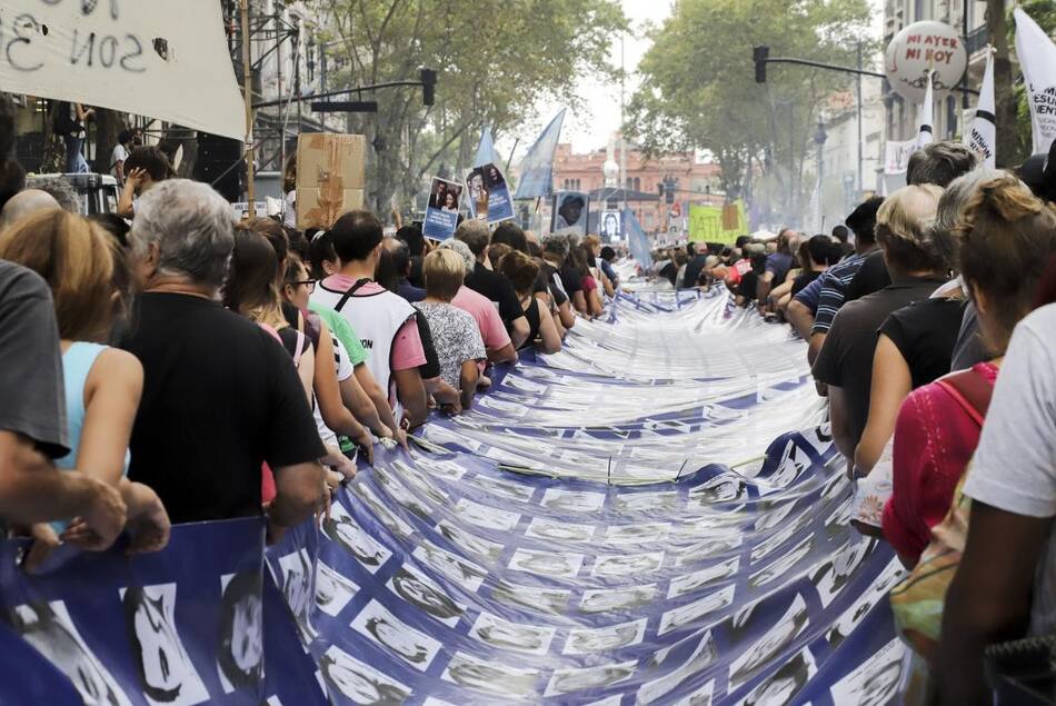 Marcha - 42 años del Golpe Militar