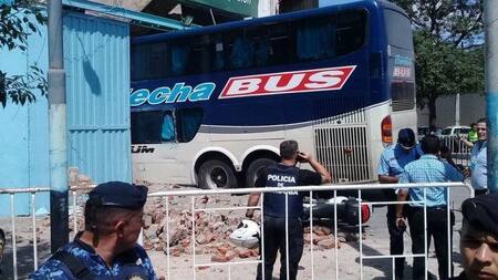 Choque micro - Unión vs Belgrano