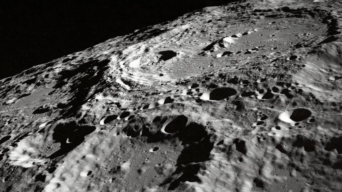 Superficie de la Luna. Foto: Unsplash.
