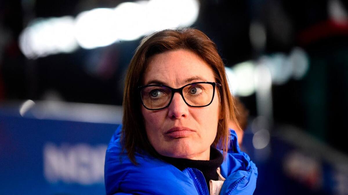 Corinne Diacre, director técnico. Foto: REUTERS