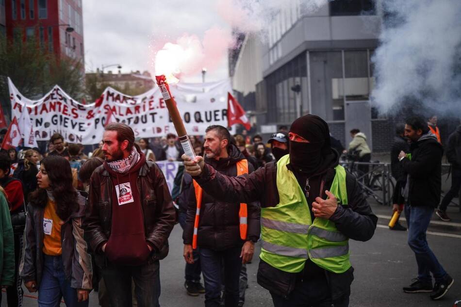 Continúan las protestas en Francia. Foto: EFE.