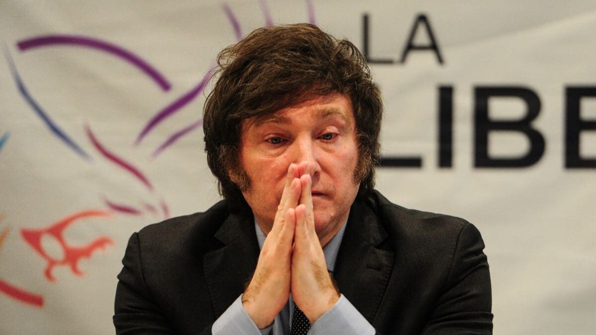 Javier Milei llegó a Los Ángeles: reunión con líderes empresariales y una disertación en un foro global