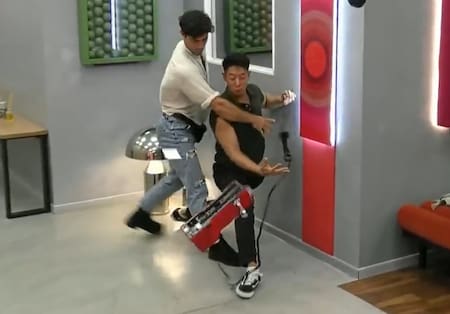 Rompieron el teléfono rojo. Foto: captura Telefe.