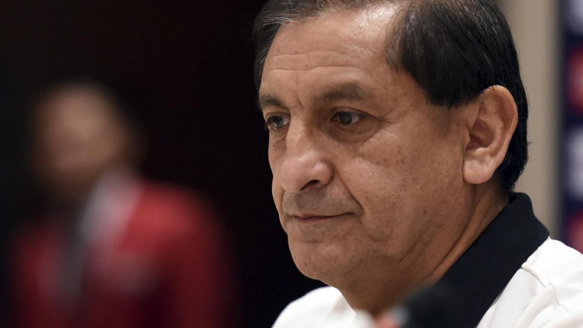 Ramón Díaz, DT de Libertad de Paraguay, NA
