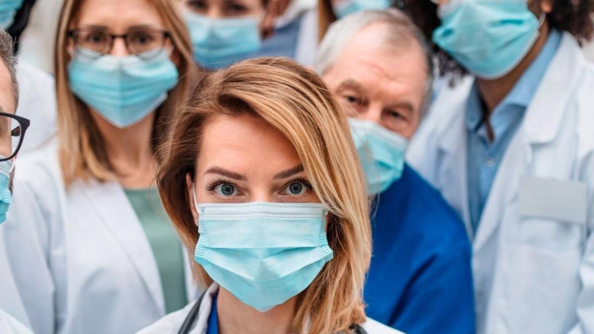 Médicos, REUTERS