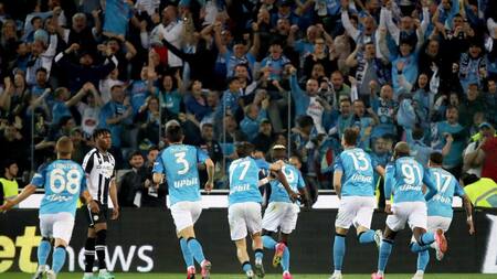 Festejo del Napoli ante el Udinese por la Serie A. Foto: EFE.
