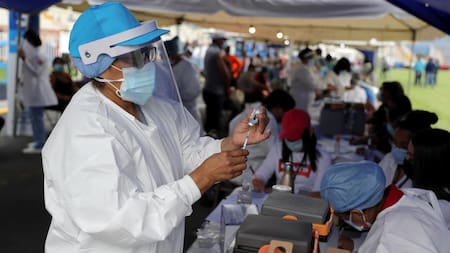 Vacunación, coronavirus en en el mundo, EFE