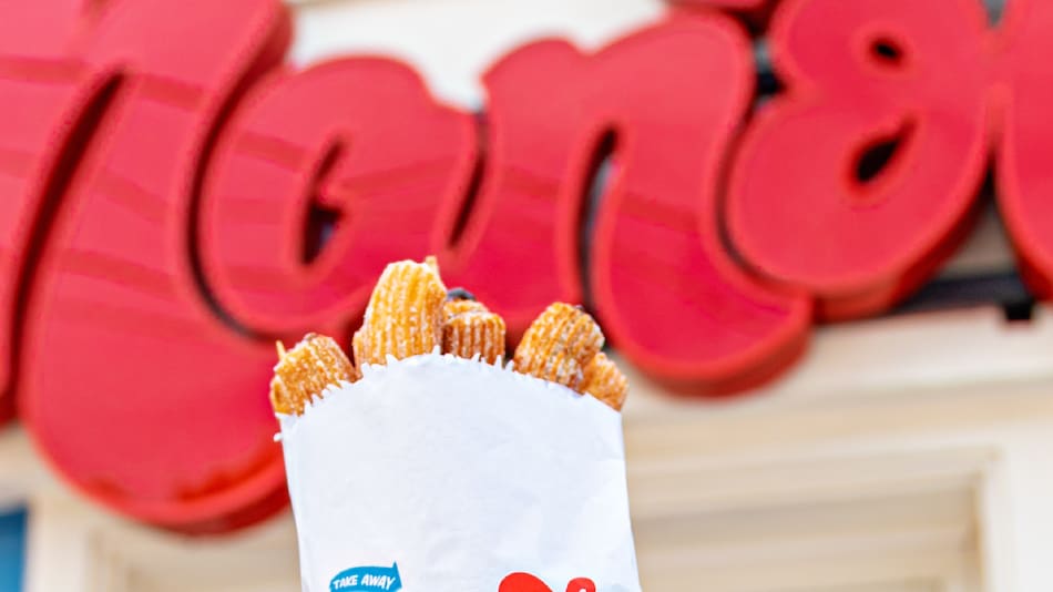 Manolo cuenta con tres sucursales