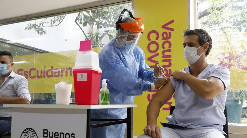 Vacunación contra el coronavirus en la Ciudad