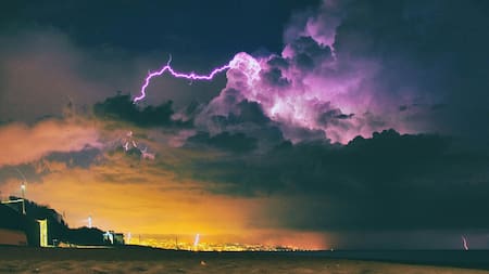 Alerta amarilla por tormentas fuertes, granizo, vientos y actividad eléctrica: las provincias afectadas