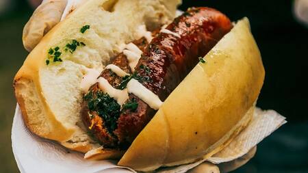 Dónde queda la feria que ofrece el mejor choripán.