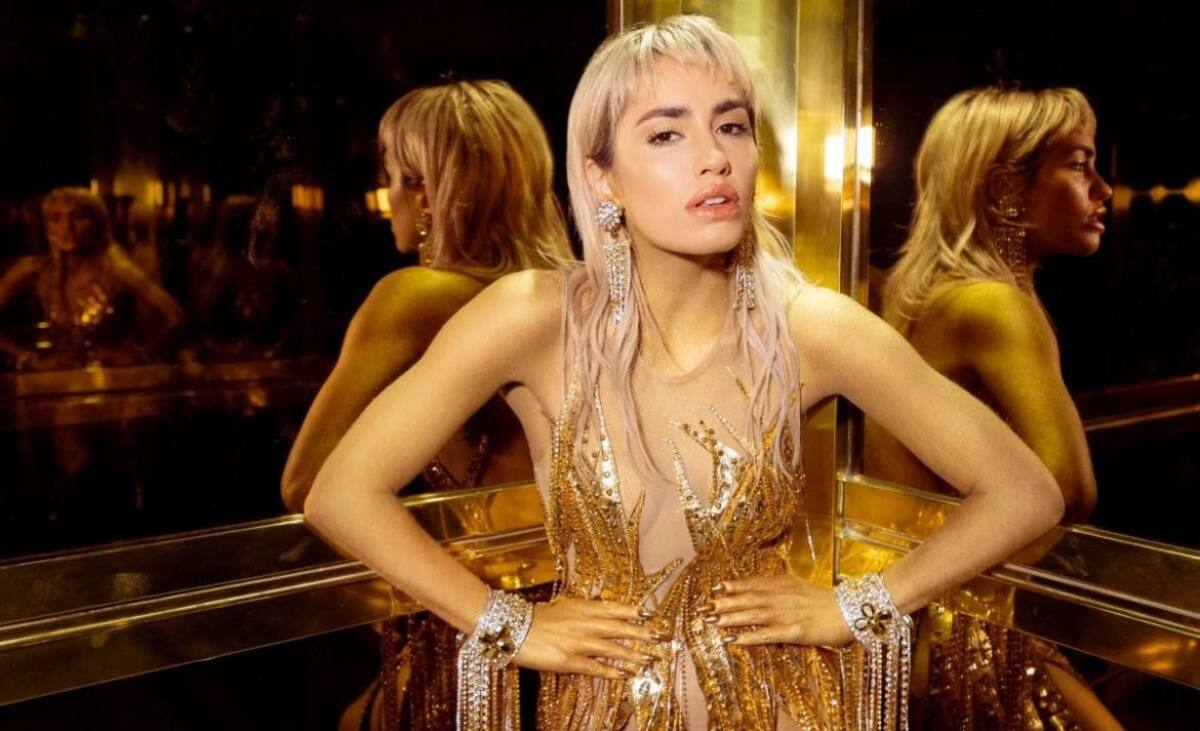Lali presenta