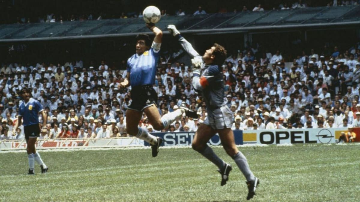 “La Mano de Dios” llega a los cines: curiosidades que seguro no recordabas del partido más icónico de Diego Maradona