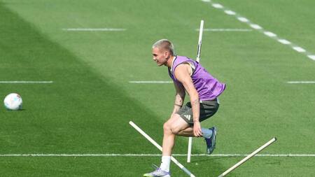 Franco Mastantuono en el entrenamiento del Real Madrid.