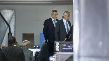 Alberto Fernández en la Mesa del Frente de Todos. Foto: NA.