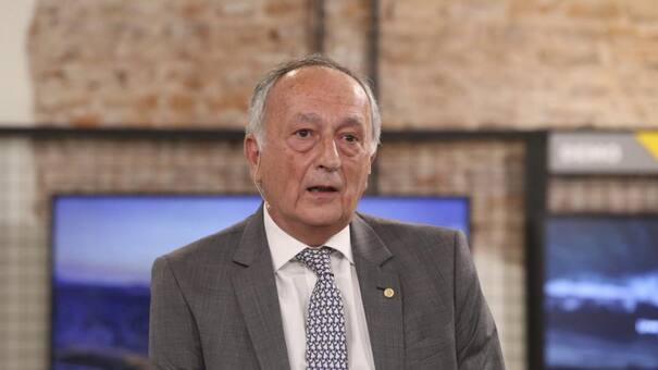 Acevedo, titular de UIA: "Los salarios están por el suelo, representan costos altos, por los impuestos"