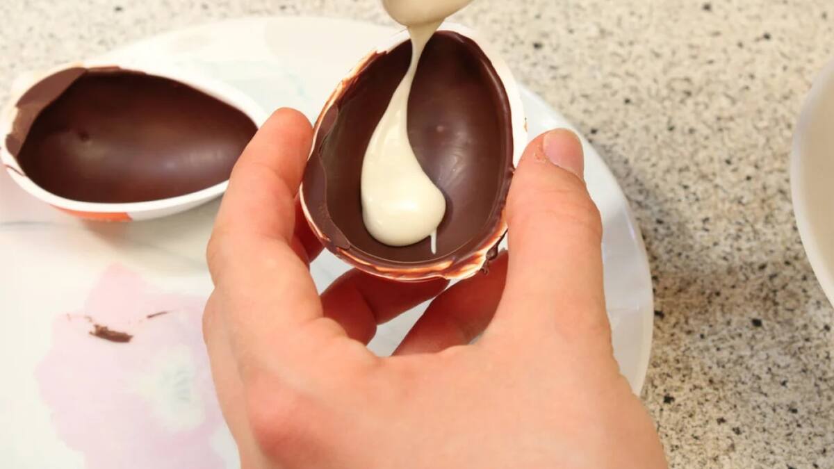 Cómo hacer huevo Kinder casero. Foto NA.