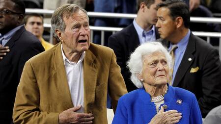George Bush y Barbara Bush, ex primera dama de Estados Unidos, Reuters