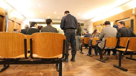 Preso mostró arma tumbera en un juicio, la tenía escondida en el ano