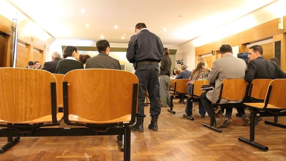 Preso mostró arma tumbera en un juicio, la tenía escondida en el ano