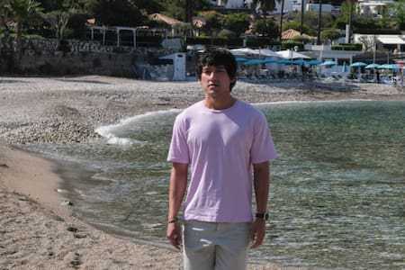 Ethan en The White Lotus. Foto: HBO.