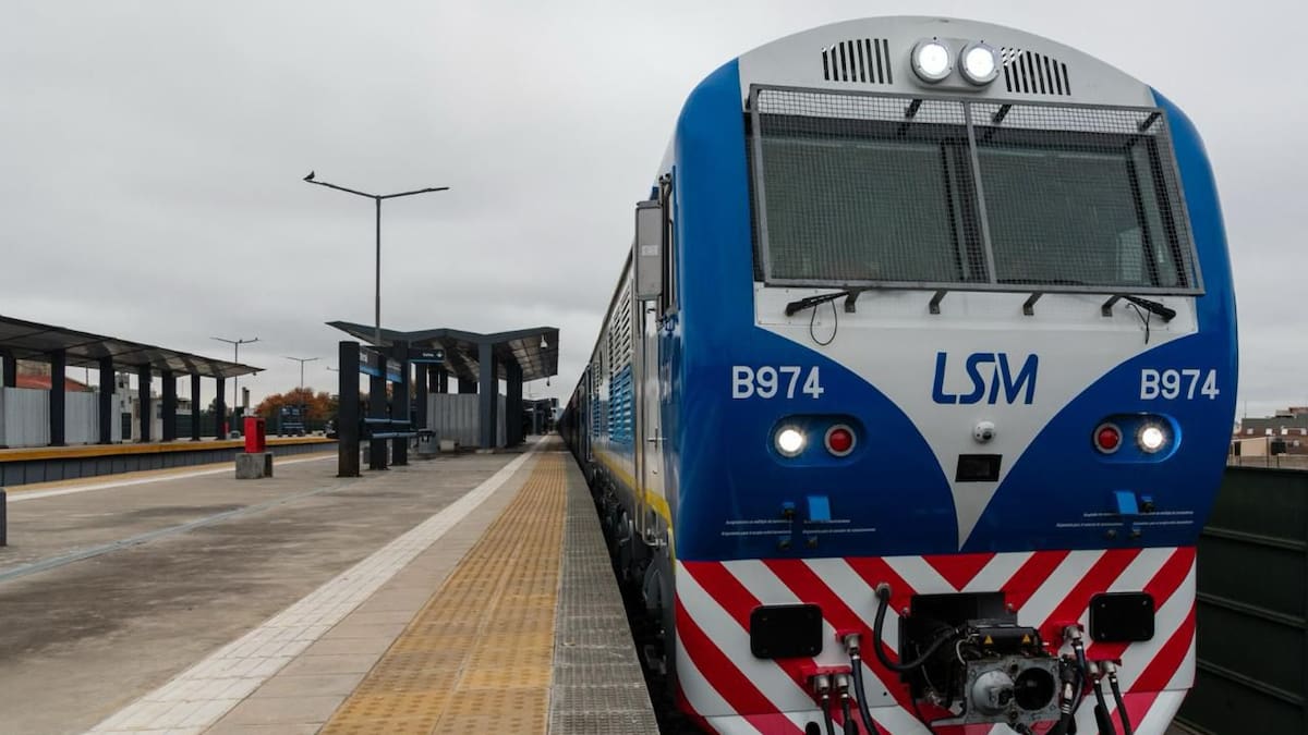 Se renueva el tren San Martín: la línea suma una nueva unidad tractiva para mejorar la frecuencia del servicio