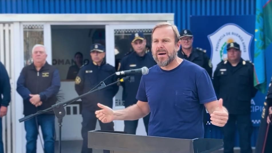 Gastón Granados en la inauguración de Sede del Comando de Patrullas Ezeiza
