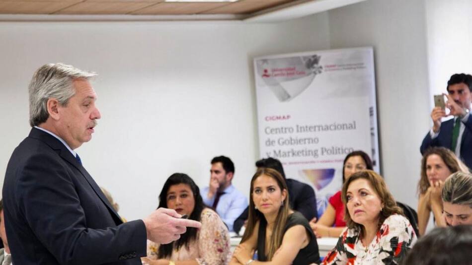 Alberto Fernández en la Universidad Camilo José Cela de Madrid, Frente de Todos