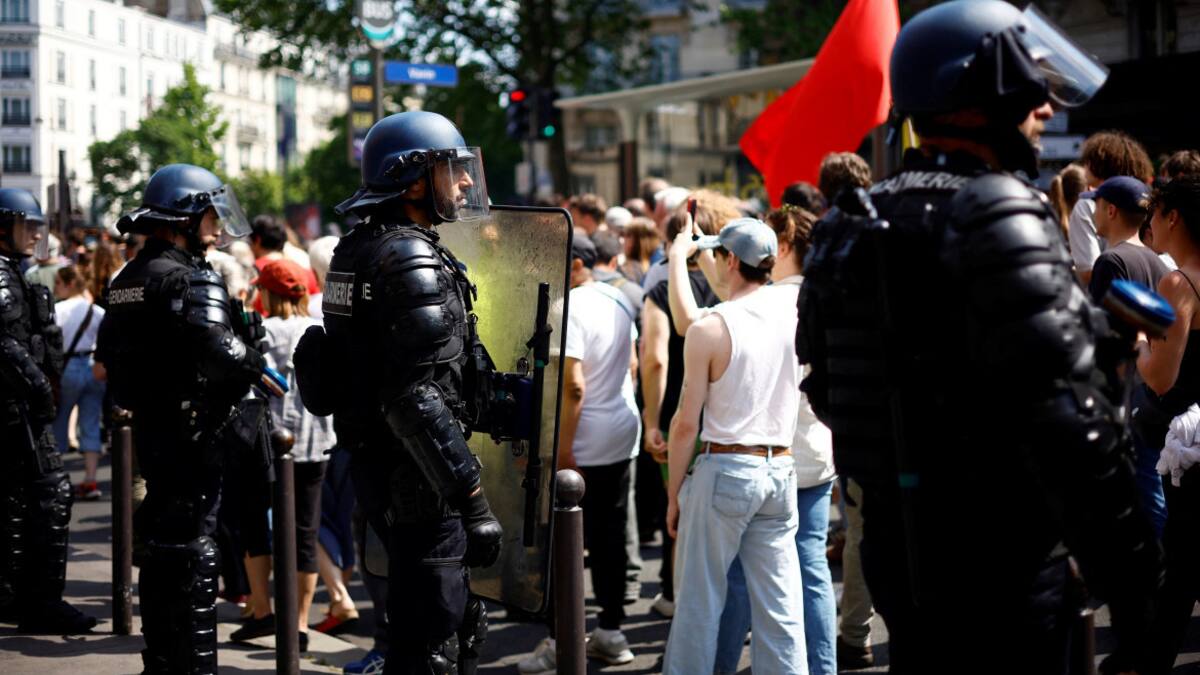 Manifestación contra la reforma jubilatoria en París. Foto: Reuters.