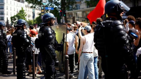Manifestación contra la reforma jubilatoria en París. Foto: Reuters.
