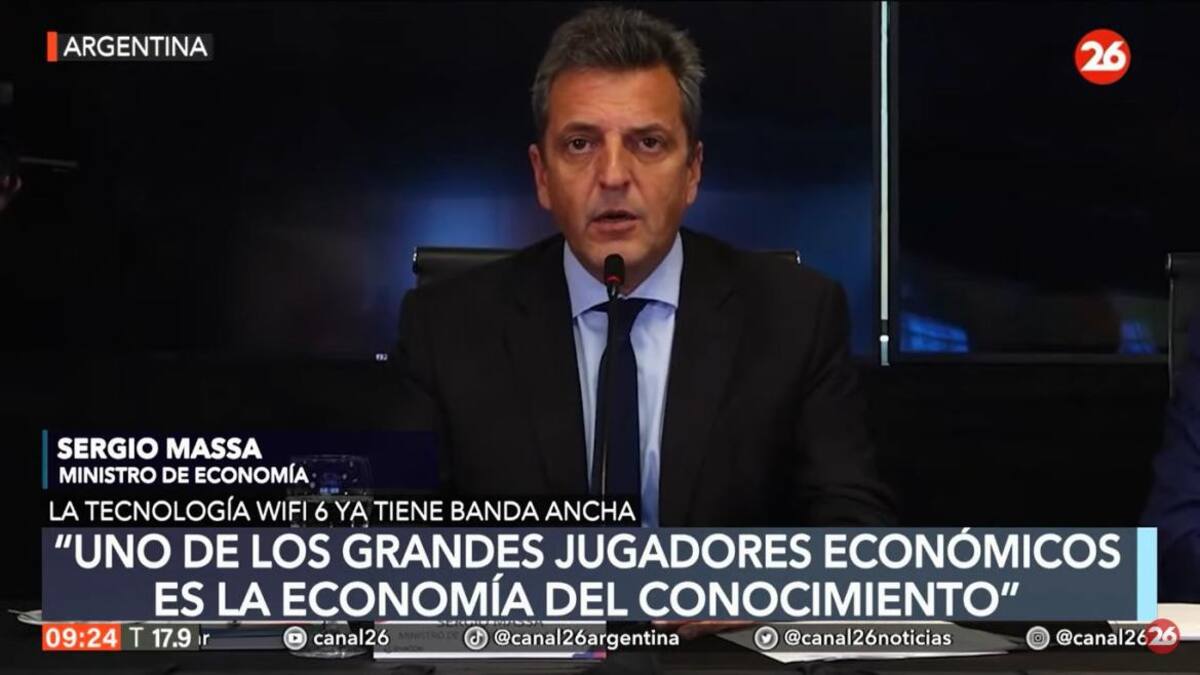 Anuncios de Sergio Massa. Foto: Canal 26.