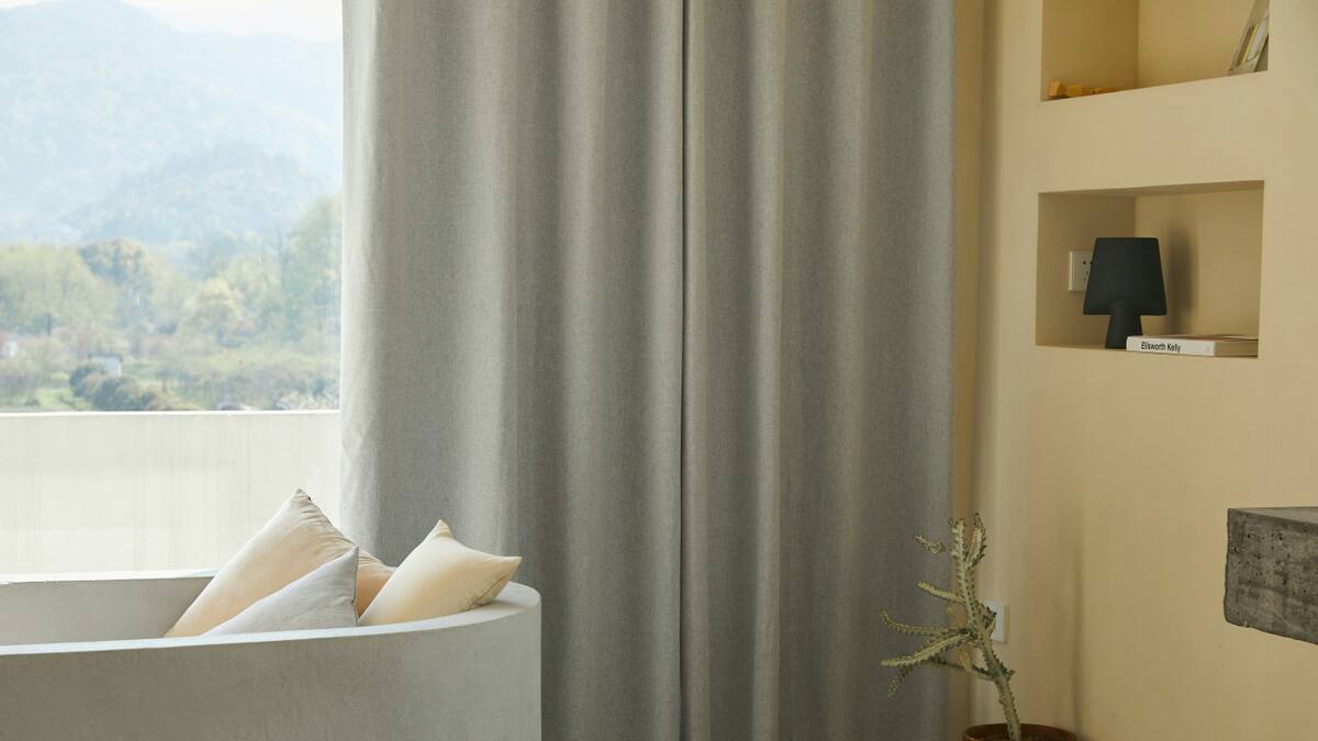Cortinas, decoración. Foto: Unsplash