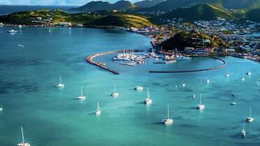 Terror en el aire: impactante aterrizaje de emergencia en un paraíso del Caribe con 164 pasajeros a bordo