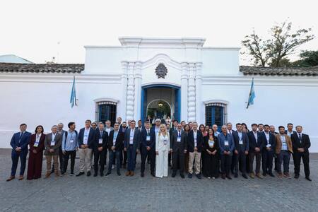 Rossana Chahla en el primer encuentro del Consejo Federal de Intendentes (COFEIN).