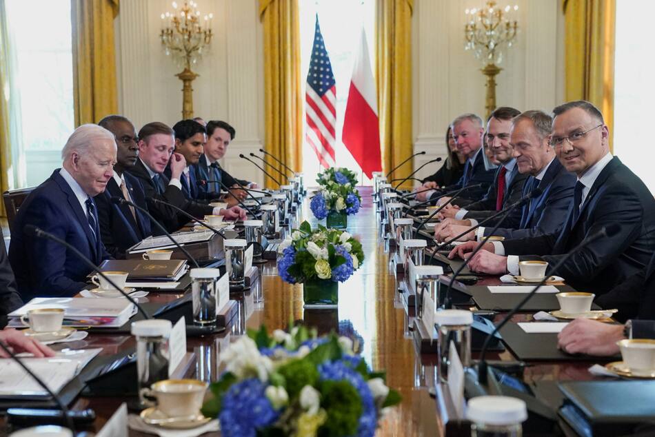 La reunión de Biden con las autoridades de Polonia. Foto: Reuters