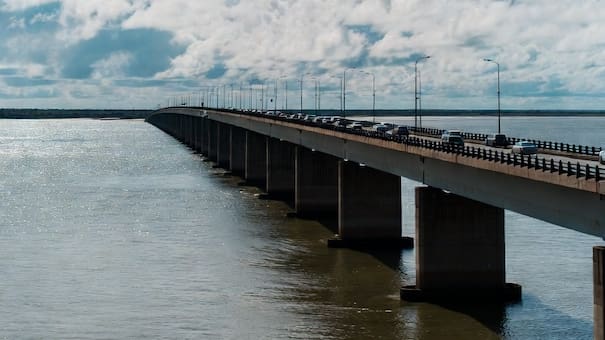 Inversores chinos se interesan en la construcción del puente Buenos Aires-Colonia: los detalles de la mega obra