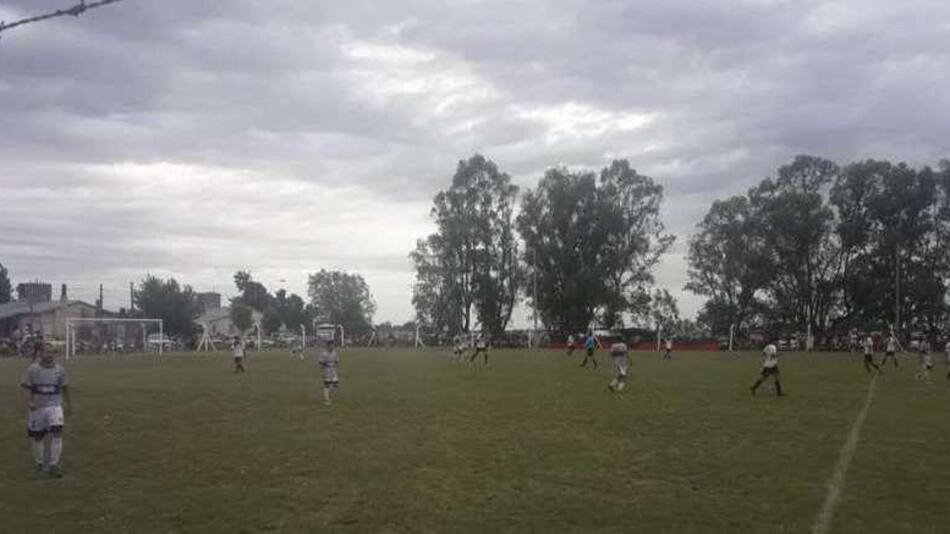 Rayo en medio de un partido