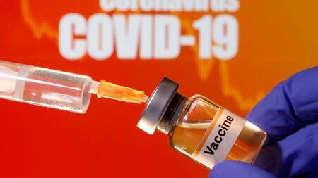 Coronavirus en Argentina, Vacuna, REUTERS